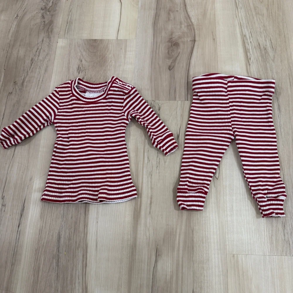 Mebie Baby Red and White Striped Set Size 0-3 months